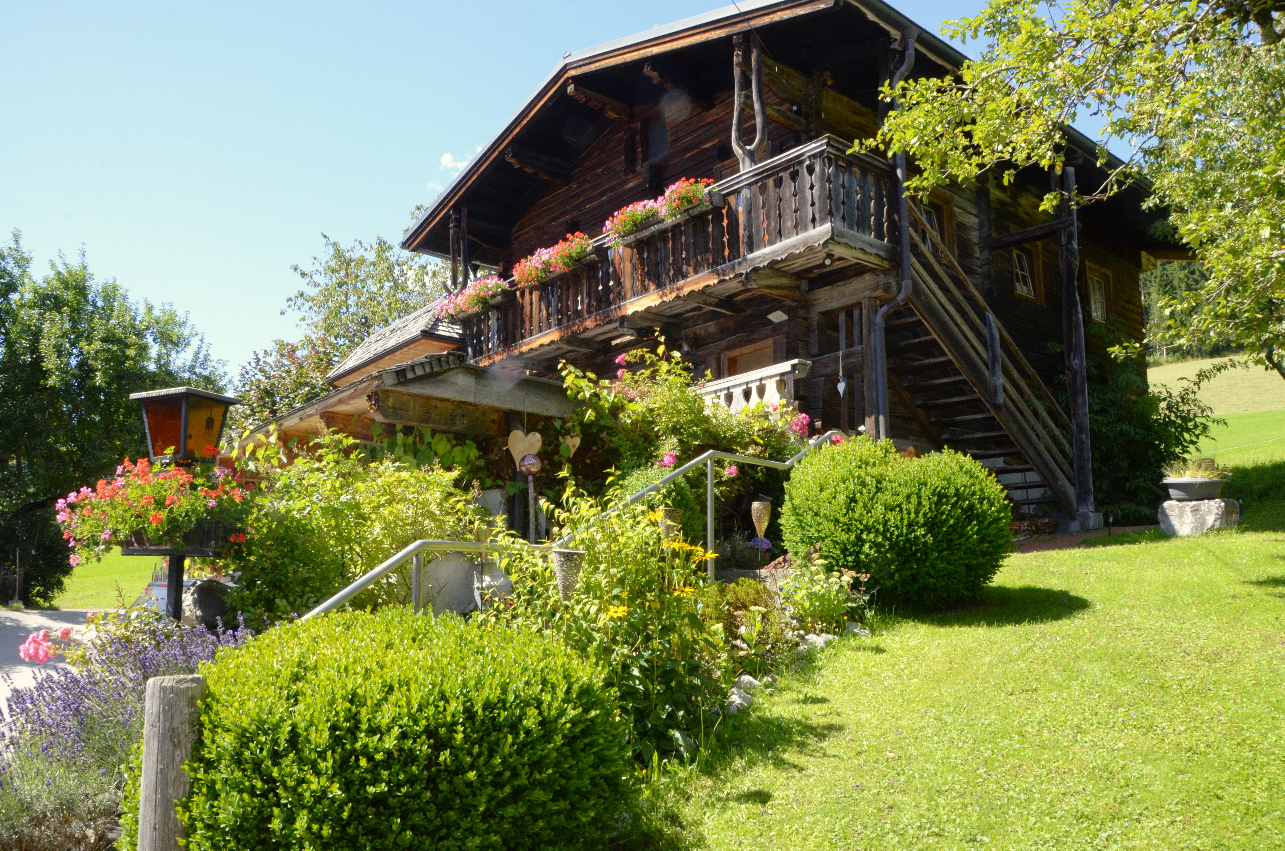 Chalet Feichtlhäusl am Bio Bauernhof Feichtlhof in Ramsau am Dachstein