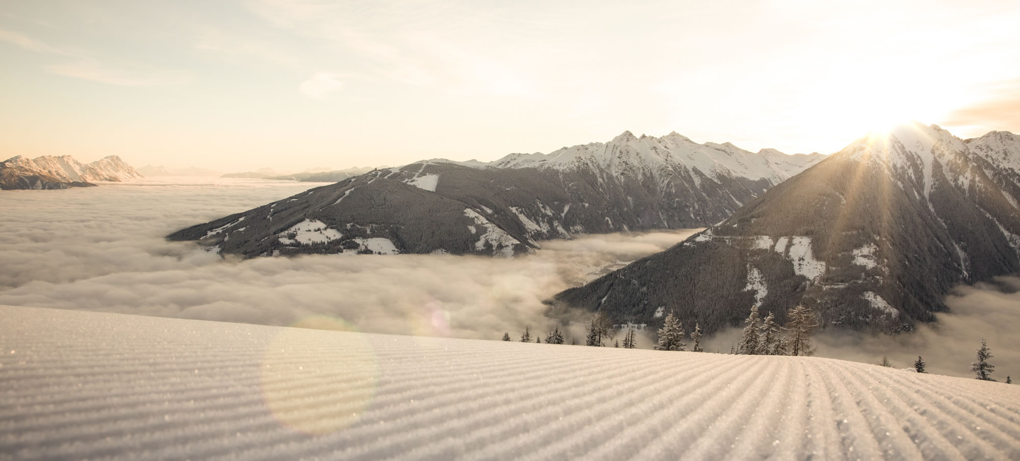Morgendämmerung auf der Skipiste © Schladming-Dachstein Martin Huber