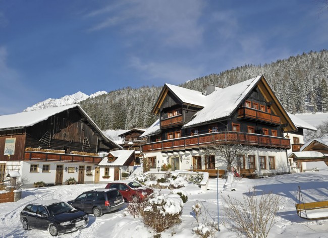 Der Bio Bauernhof Feichtlhof im Winter