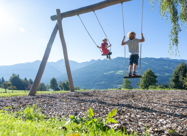 schaukeln über die Berge